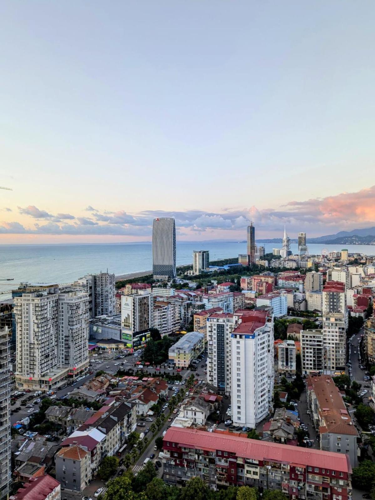 Intourist Residence Premium Studio Batumi Exterior foto